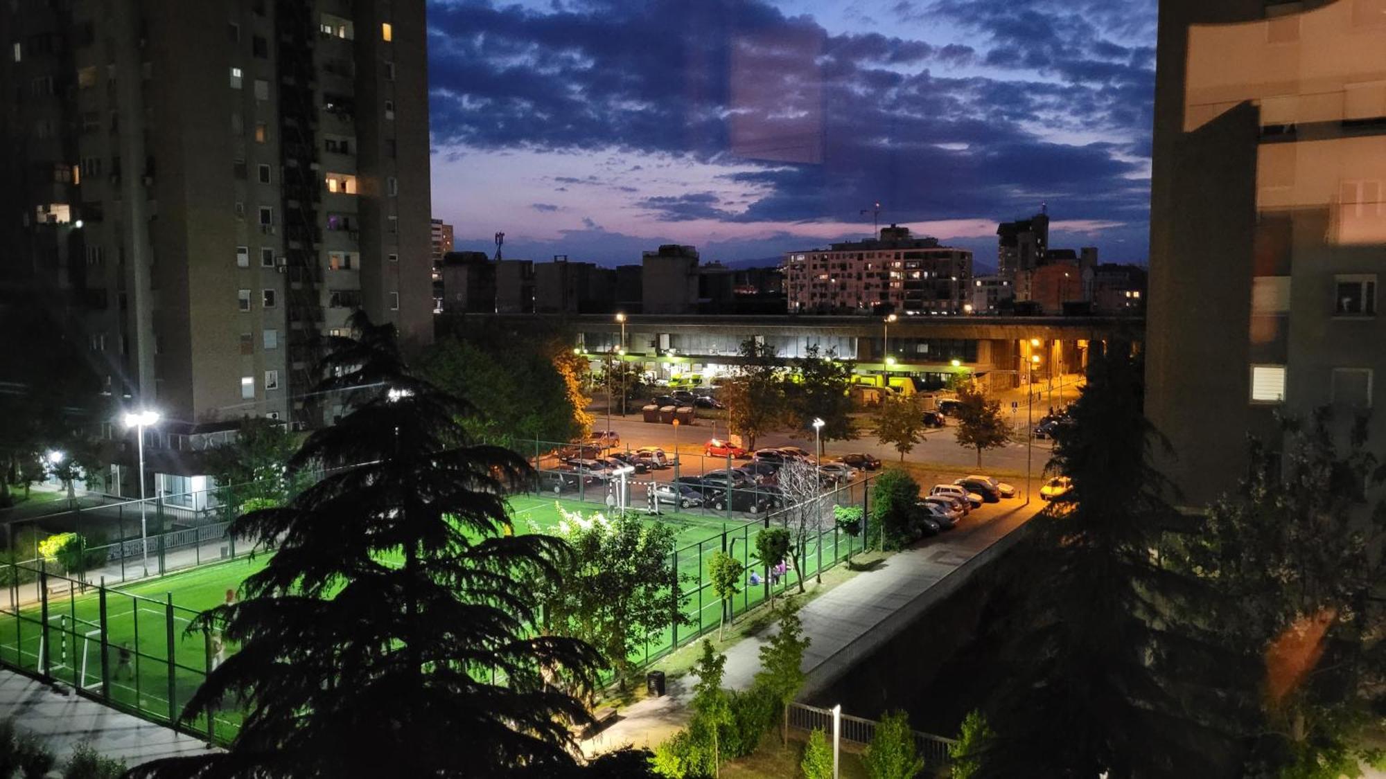 Soleil Central Apartments Скоп'є Екстер'єр фото